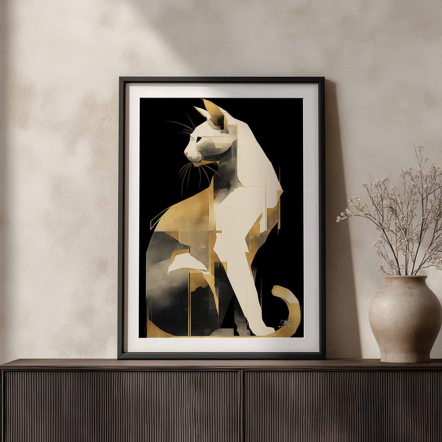 L’Eleganza: Il Gatto d’Oro